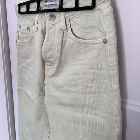 Zara jeans - Picture 2 of 5